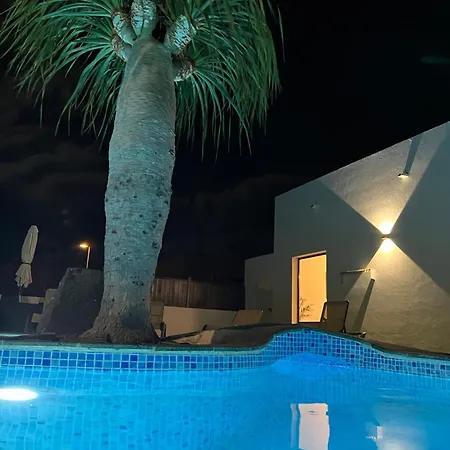 Vakantiehuis Mahor *